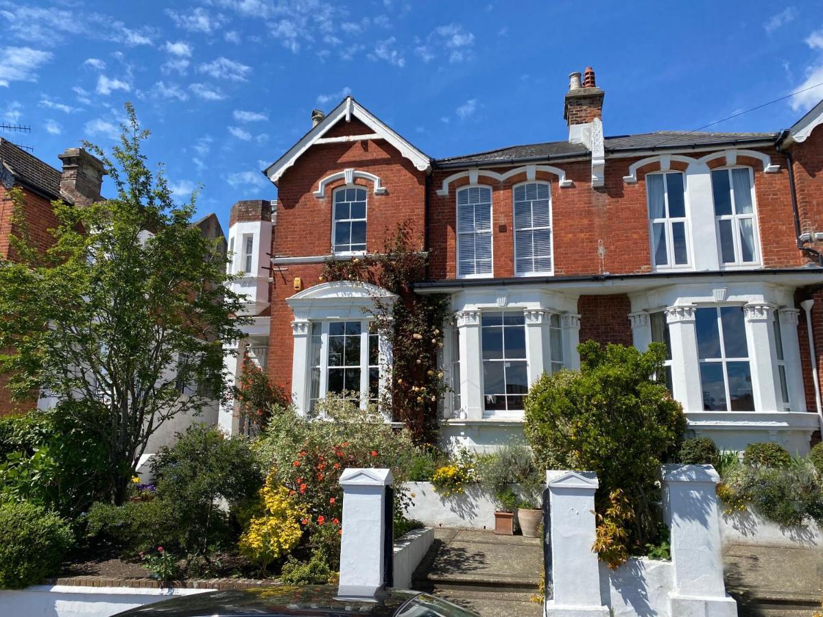 Anne'S House Bed and Breakfast Hastings Exteriör bild